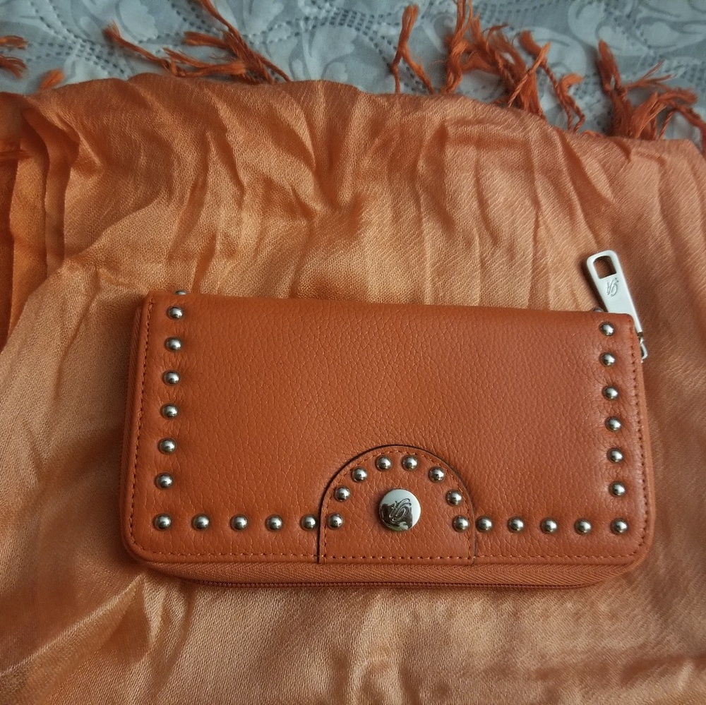 Wallet and scarf